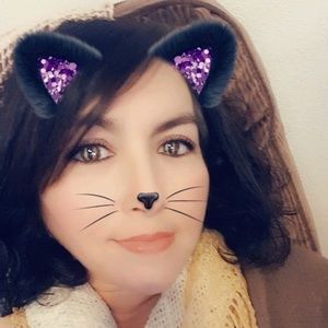 Meet your Posher, Eugenia